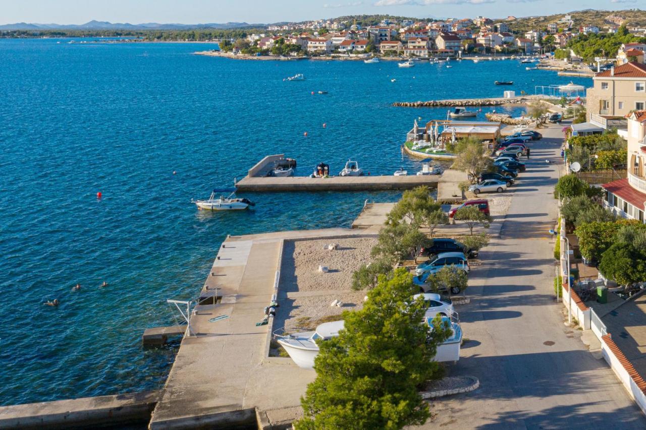 Apartments By The Sea Brodarica, Sibenik - 4194 Eksteriør bilde