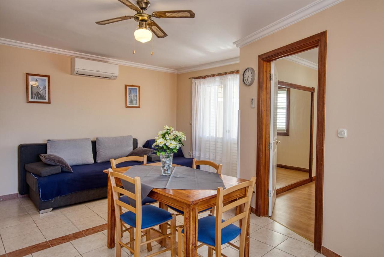 Apartments By The Sea Brodarica, Sibenik - 4194 Eksteriør bilde