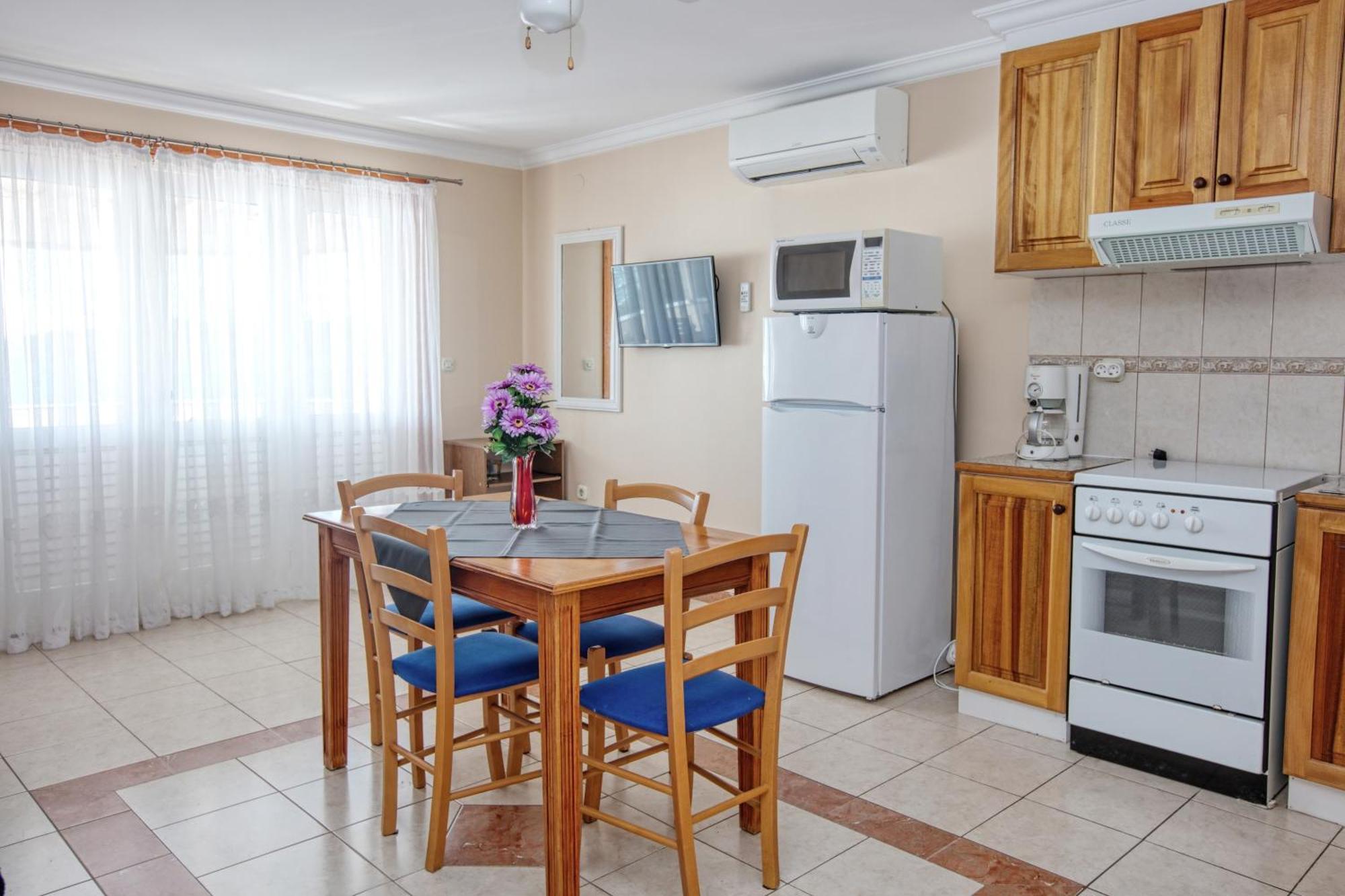 Apartments By The Sea Brodarica, Sibenik - 4194 Rom bilde
