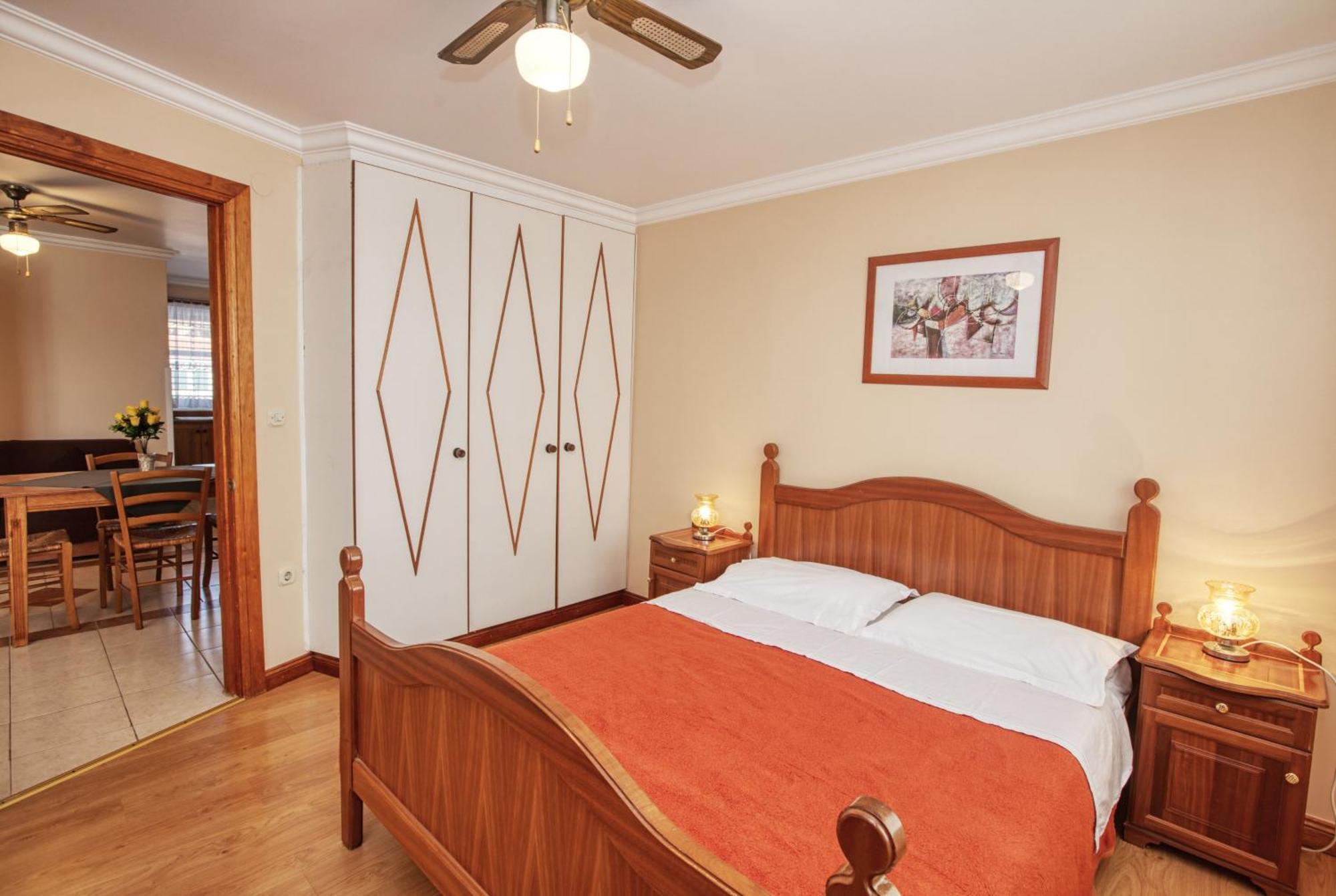 Apartments By The Sea Brodarica, Sibenik - 4194 Rom bilde