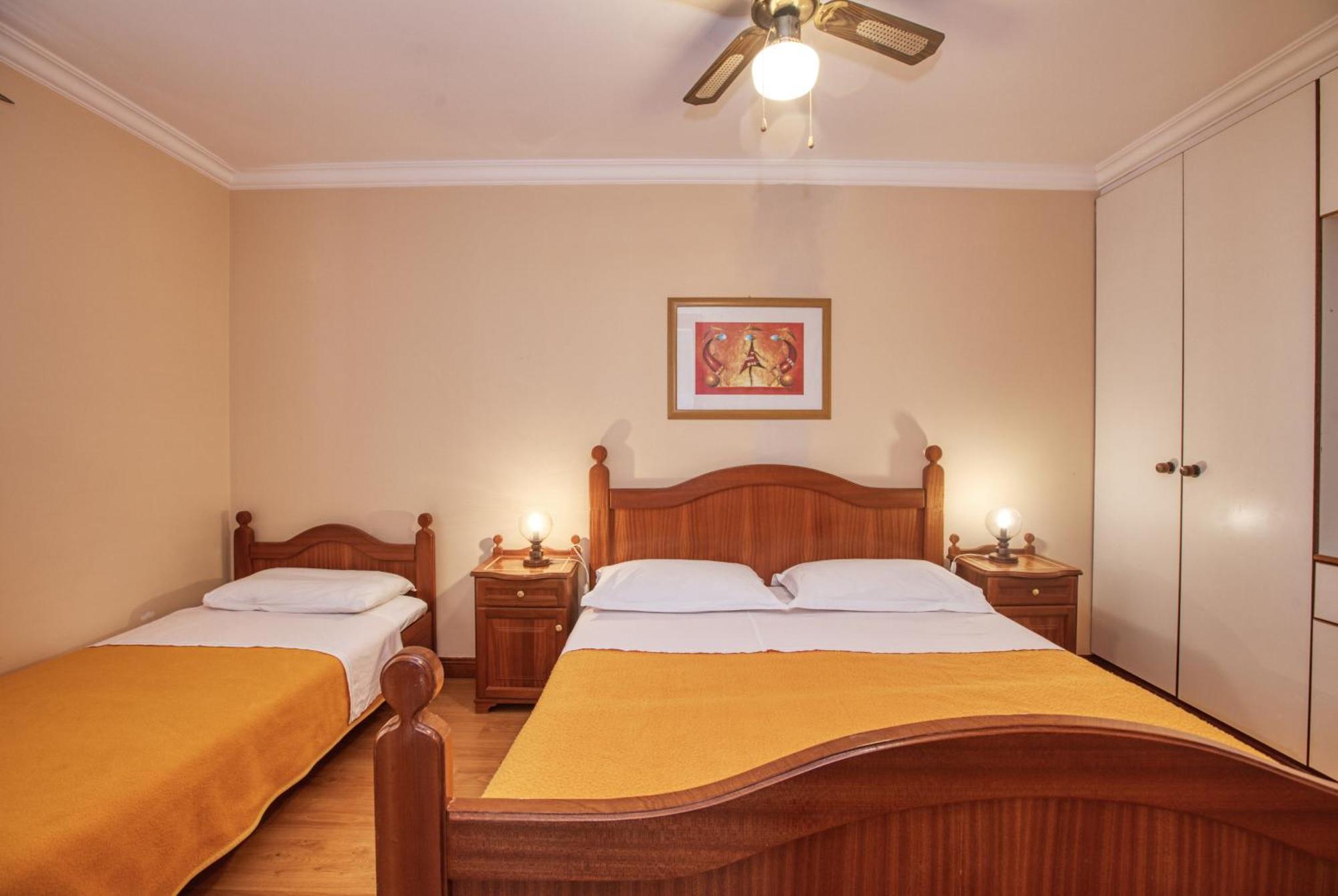 Apartments By The Sea Brodarica, Sibenik - 4194 Rom bilde
